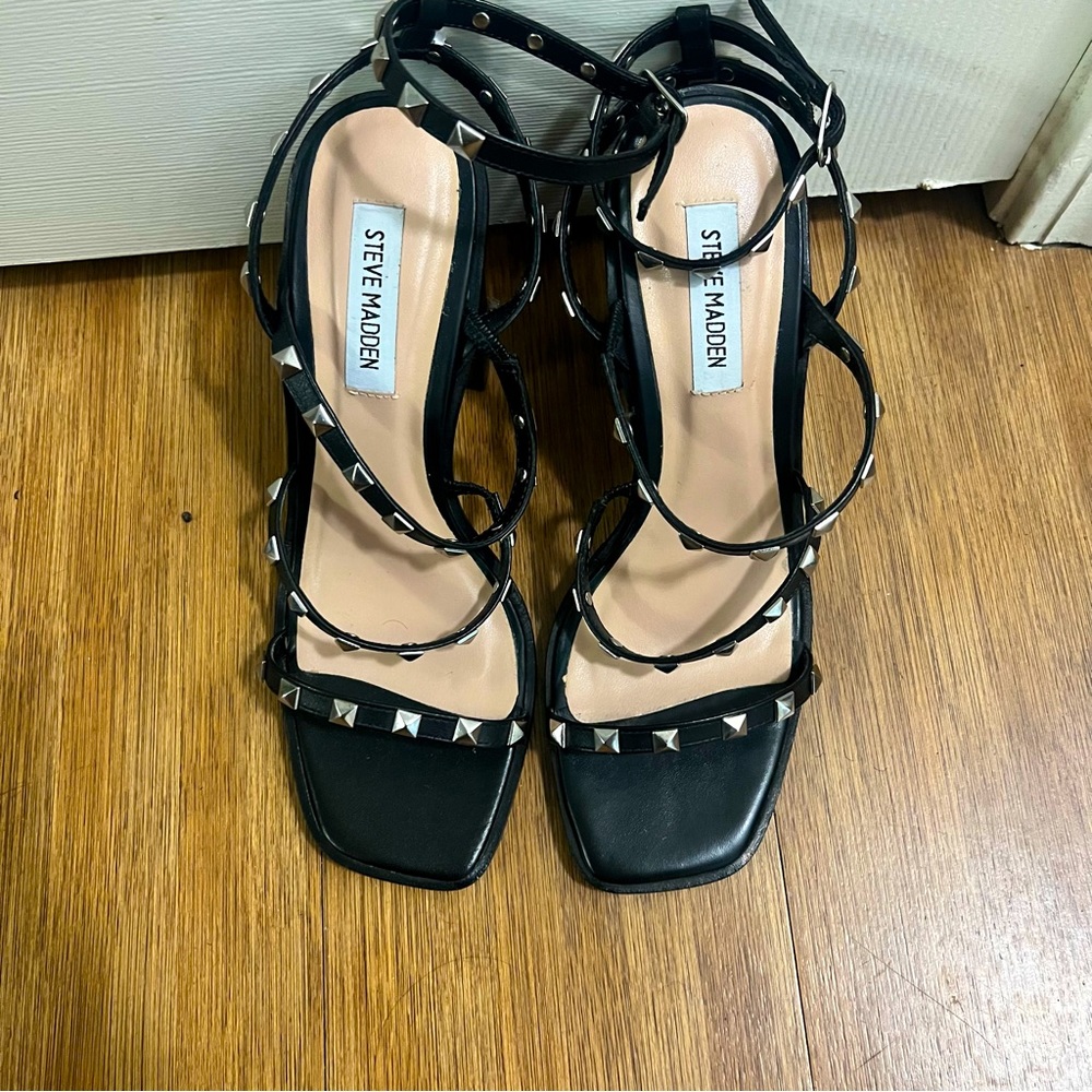 Steve Madden heels